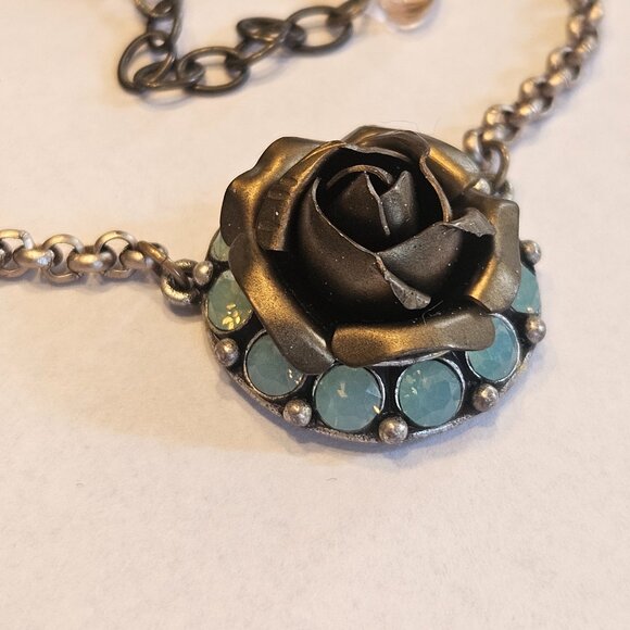 Sabika Genuine Rose Necklace Pacific Opal Swarovski Crystal - Picture 7 of 8